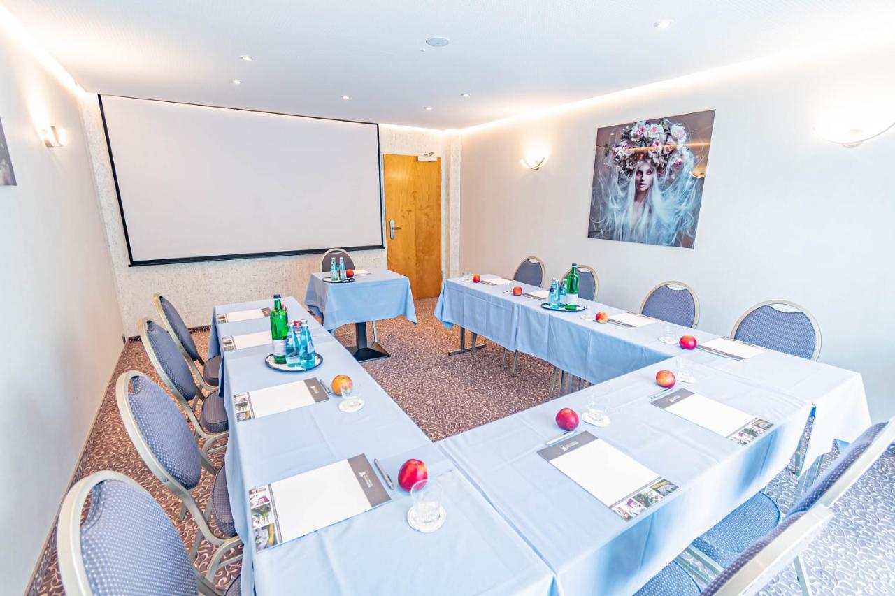Parkhotel Sonnenberg Eltville am Rhein ภายนอก รูปภาพ