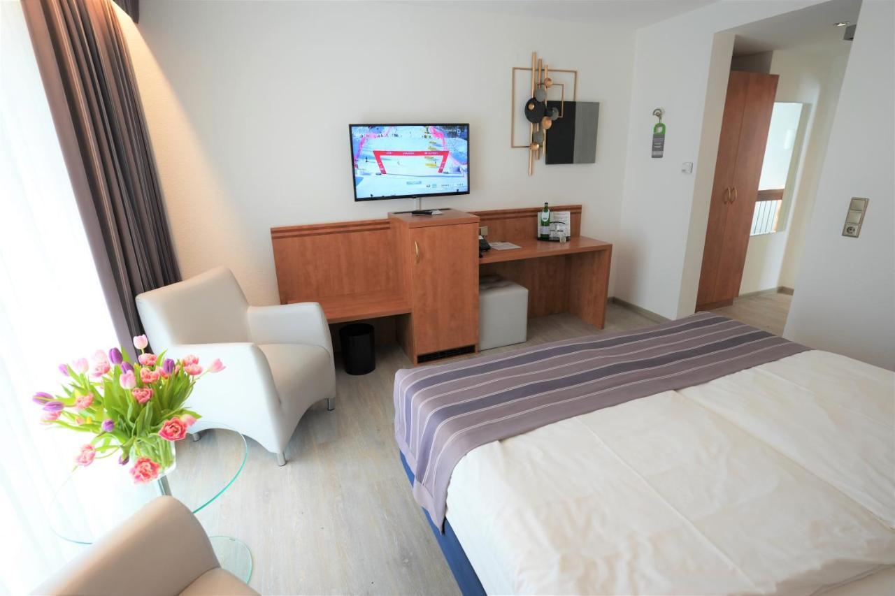 Parkhotel Sonnenberg Eltville am Rhein ภายนอก รูปภาพ