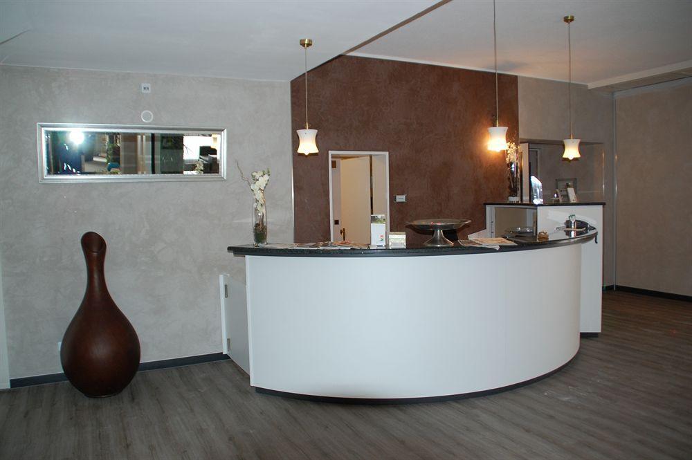 Parkhotel Sonnenberg Eltville am Rhein ภายนอก รูปภาพ