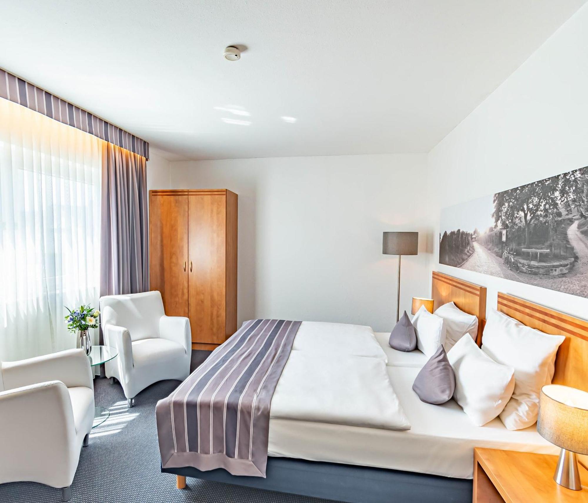Parkhotel Sonnenberg Eltville am Rhein ภายนอก รูปภาพ